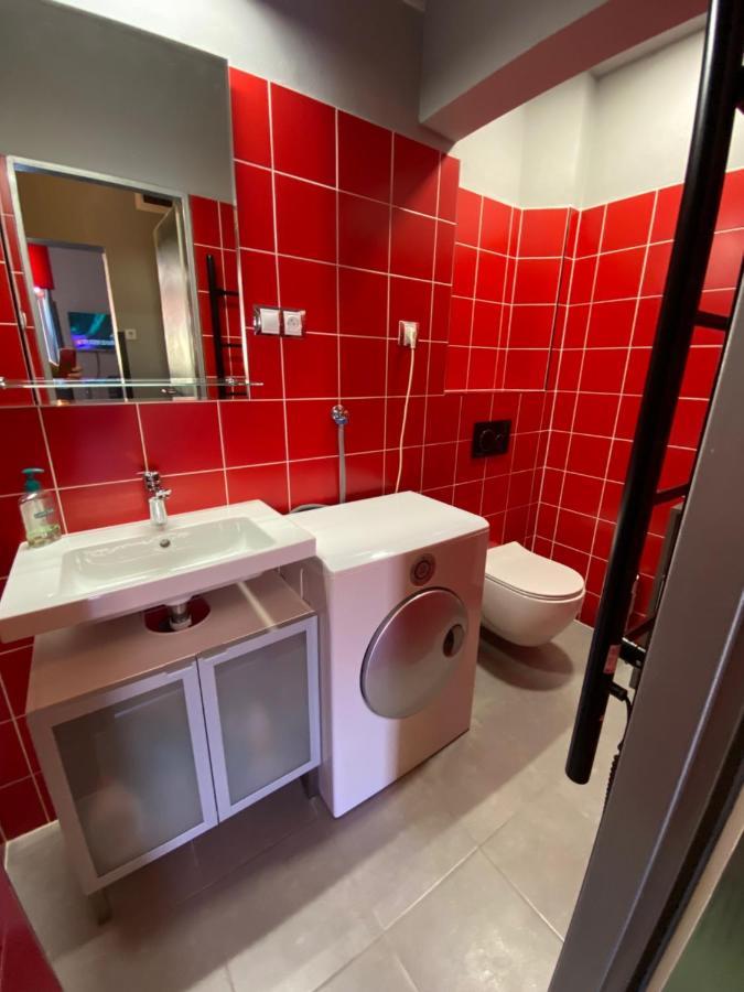 Apartment B42 Bed And Cafe Praga Esterno foto