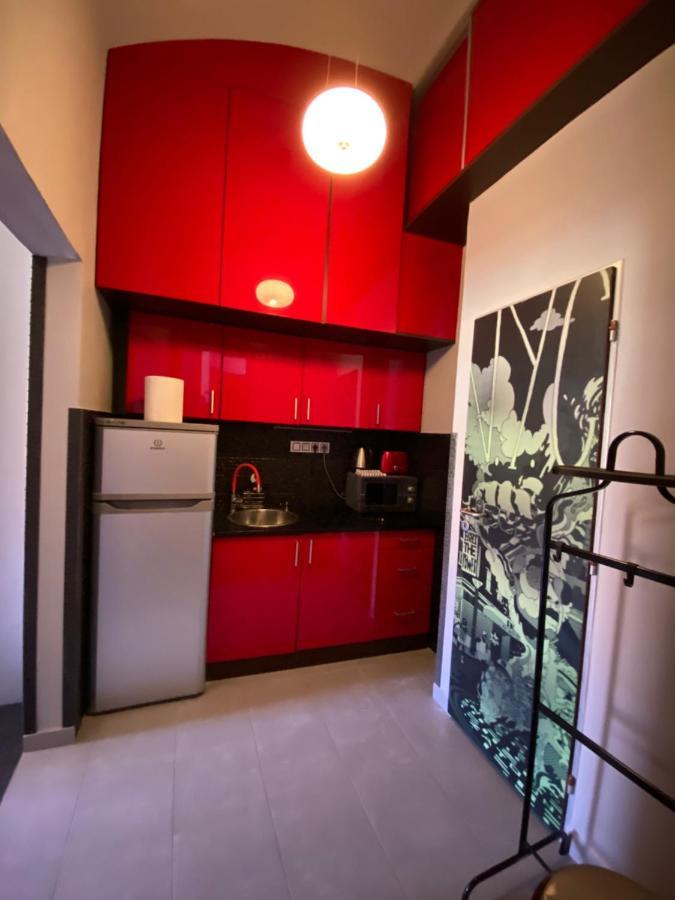 Apartment B42 Bed And Cafe Praga Esterno foto